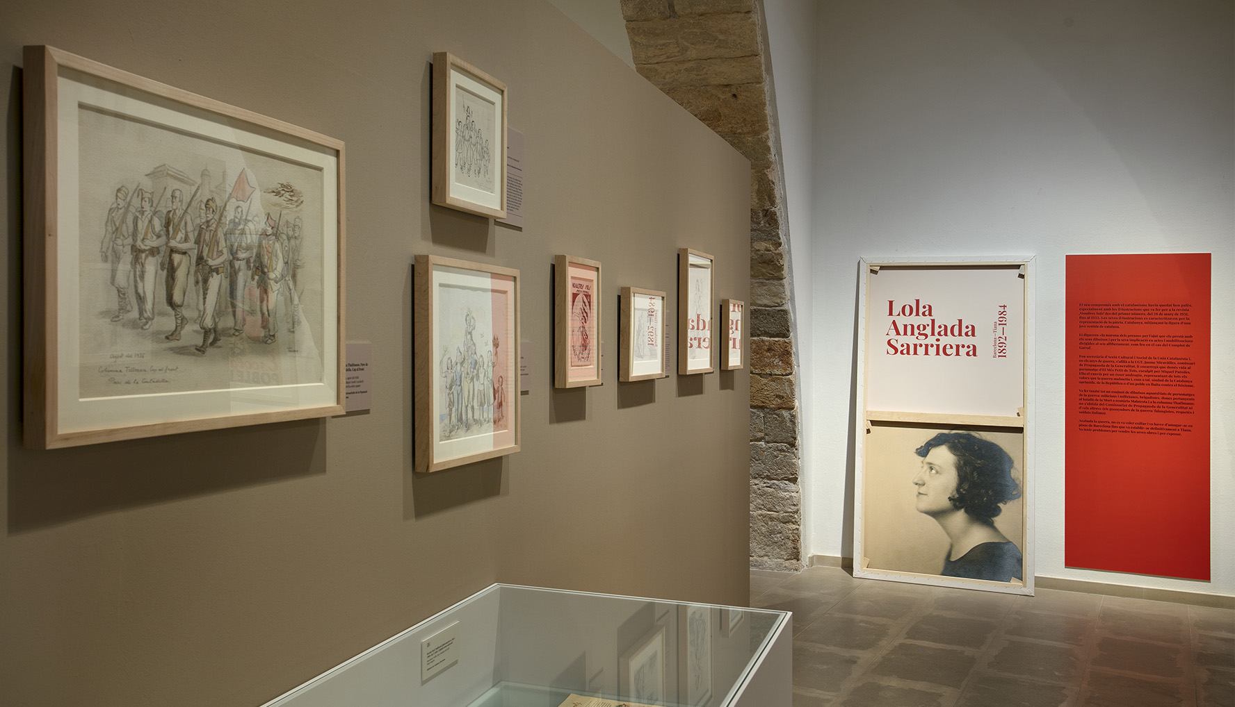 Estudi Blanc I Bàrbara Blanc I Disseny – Projectes – Artistes compromeses amb la República. 1931-1939 Estudi Blanc I Bàrbara Blanc I Disseny - Projectes - Artistes compromeses amb la República. 1931-1939