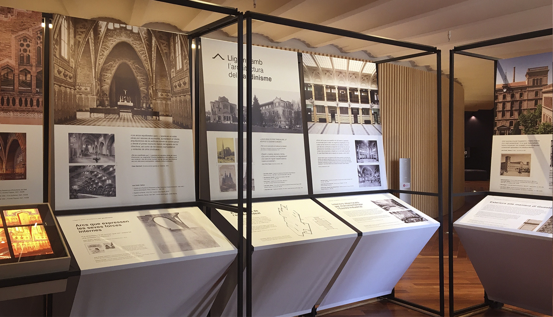 Estudi Blanc I Bàrbara Blanc I Disseny – Projectes – Guastavino, Rubió i Baldrich arquitectes de l’Escola Industrial Estudi Blanc I Bàrbara Blanc I Disseny - Projectes - Guastavino, Rubió i Baldrich arquitectes de l'Escola Industrial